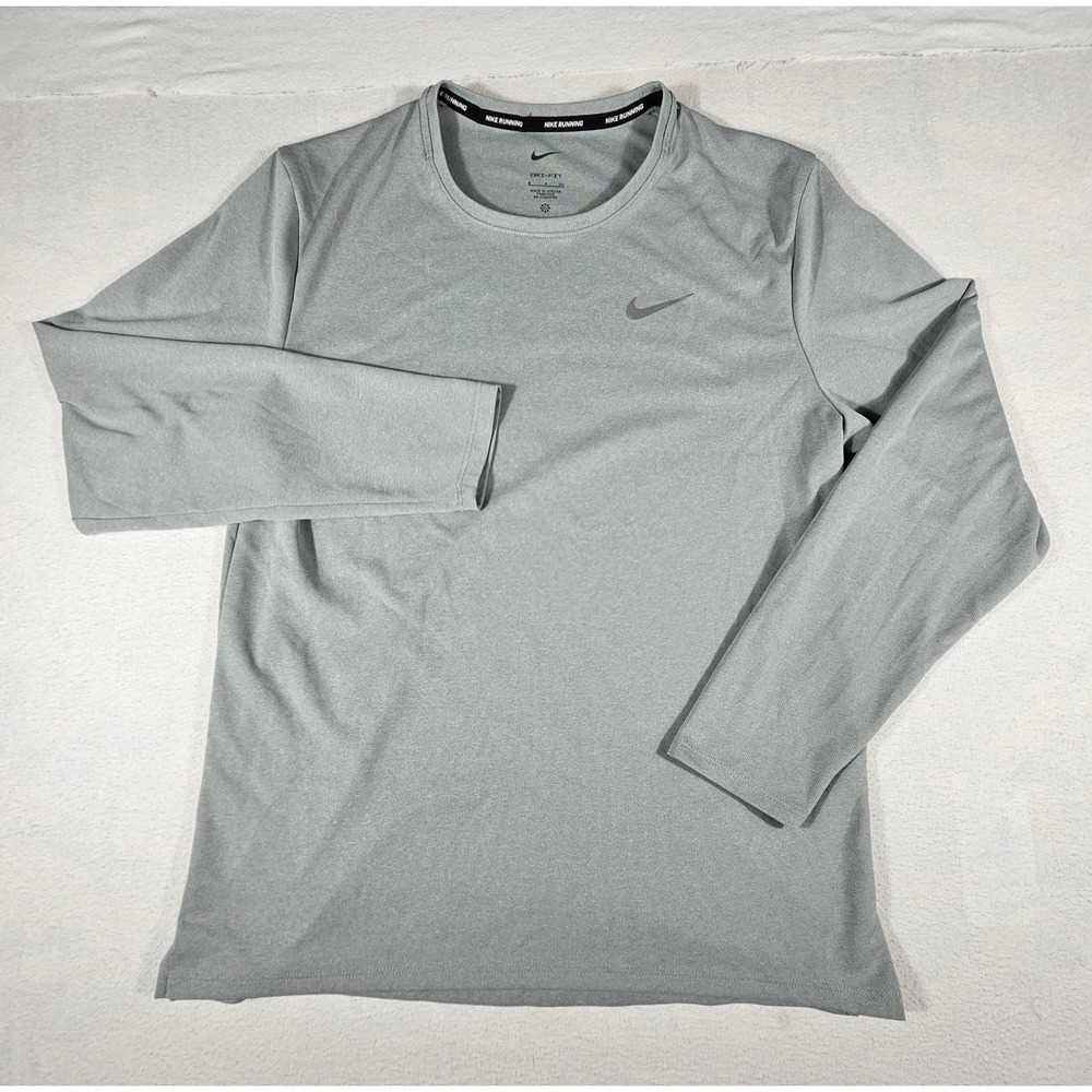 Nike Running Dri-FIT Long Sleeve Shirt Mens Small Gray Crew Neck Performance Top